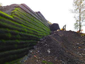 Embankment Erosion Solution for Slopes - Solé Structural Landscapes